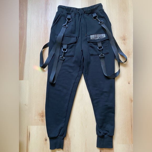 Dolls Kill - Club Exx - Black Cargo Bondage Joggers - Picture 6 of 16